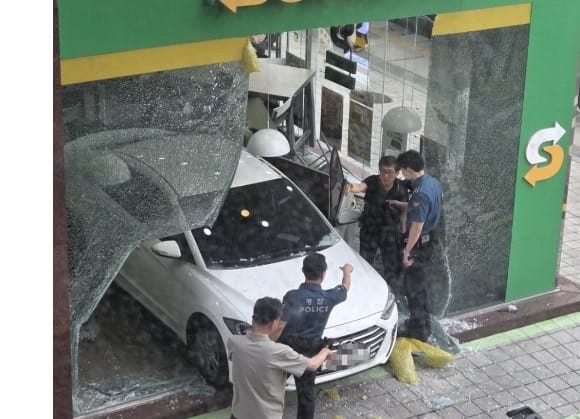 출처 = 온라인 커뮤니티